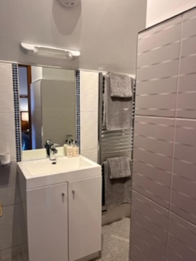 Pinewood Гостевой дом 4*