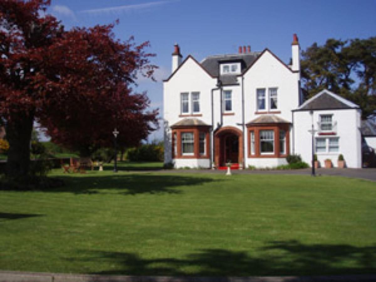 Pinewood Guest house