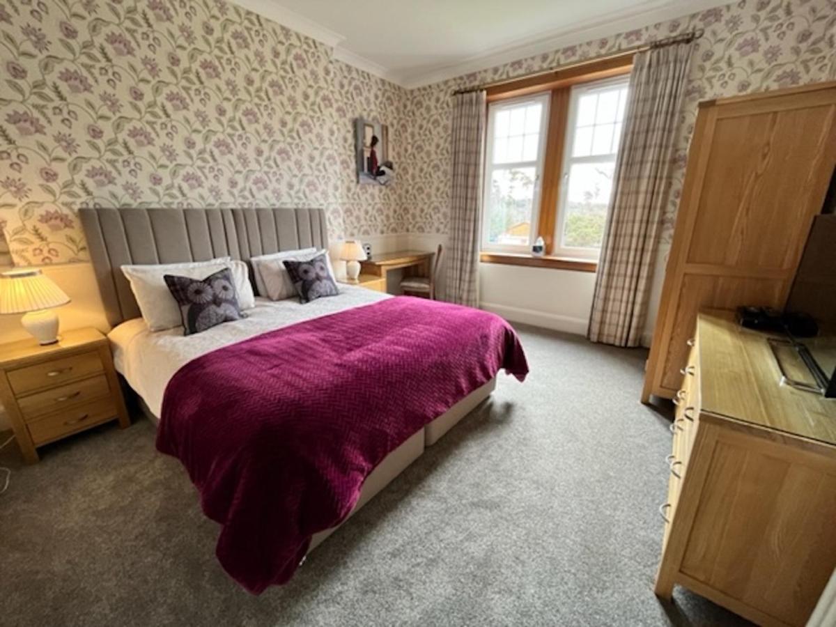 Pinewood Guest house